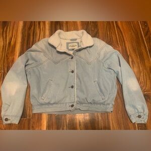 Ashley Vintage Charm Light Wash Denim Sherpa Lined XL Jr. Jacket         2843-Hg